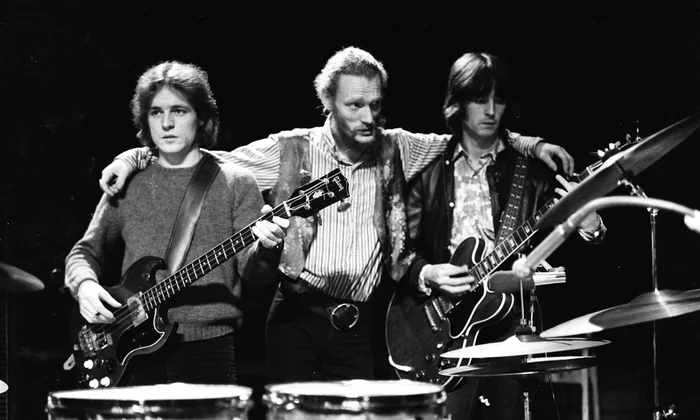 Cream una de las bandas estandar en el primer episodio