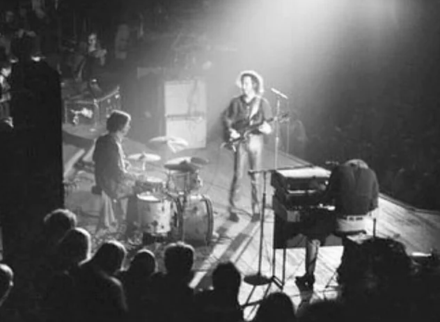 The Doors en vivo sin Jim Morrison